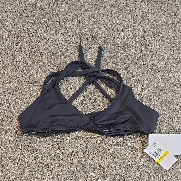 NWT Becca Women's Colorcode Black Halter Bikini Top Swim Sz M - Picture 2 of 10